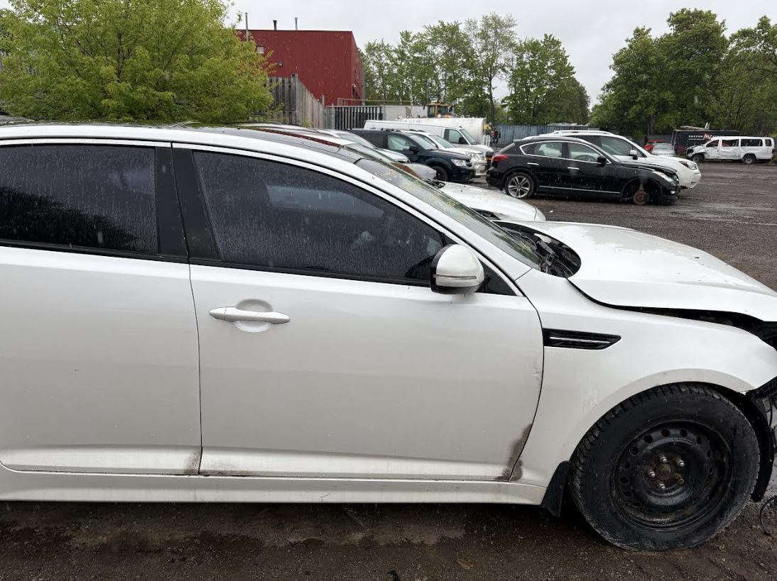 Used OEM Alternator fits 2014-2015 Hyundai Sonata Kia Optima 2.4L 373002G855