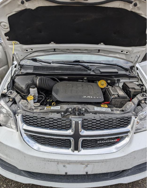 Used OEM Compressor fits 2011-2020 Dodge Caravan and Town & Country 55111103AD 55111103AC