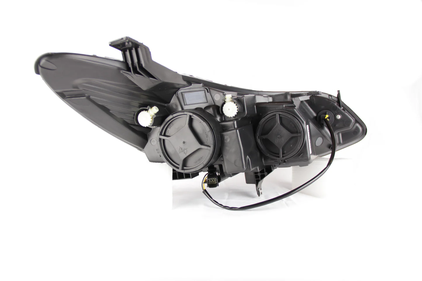 New Halogen without LED Left Headlight 2016-2019 Chevrolet Cruze GM2502428 84106696 42680783 84346645