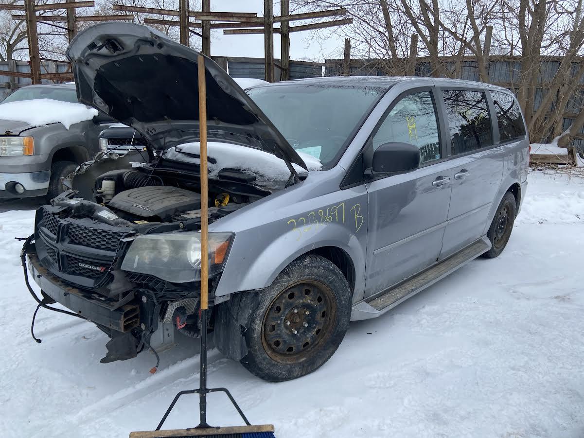 Used OEM Totally Integrated Power Control Module (TIPM) 2014 Caravan 68217405AA