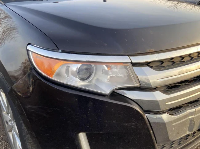 Used OEM RH Headlight fits 2011-2014 Ford Edge BT4Z13008A