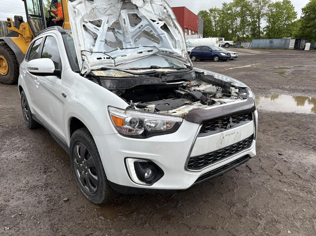 Used OEM RH Passenger Side Headlight fits 2011-2019 Mitsubishi RVR Outlander Sport 8301C224 8301C896