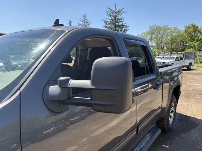 Used OEM L Door Mirror fits 2007-2013 Chevrolet GMC Truck 20843116 DL8