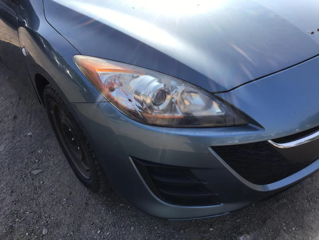 Used OEM RH Headlight fits 2010-2013 Mazda 3 BBM4510K0K