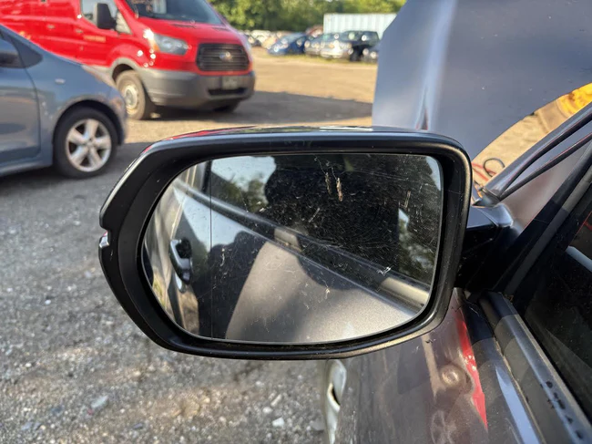 Used OEM LH Passenger Door Mirror fits 2016-2018 HR-V 76258T7W309